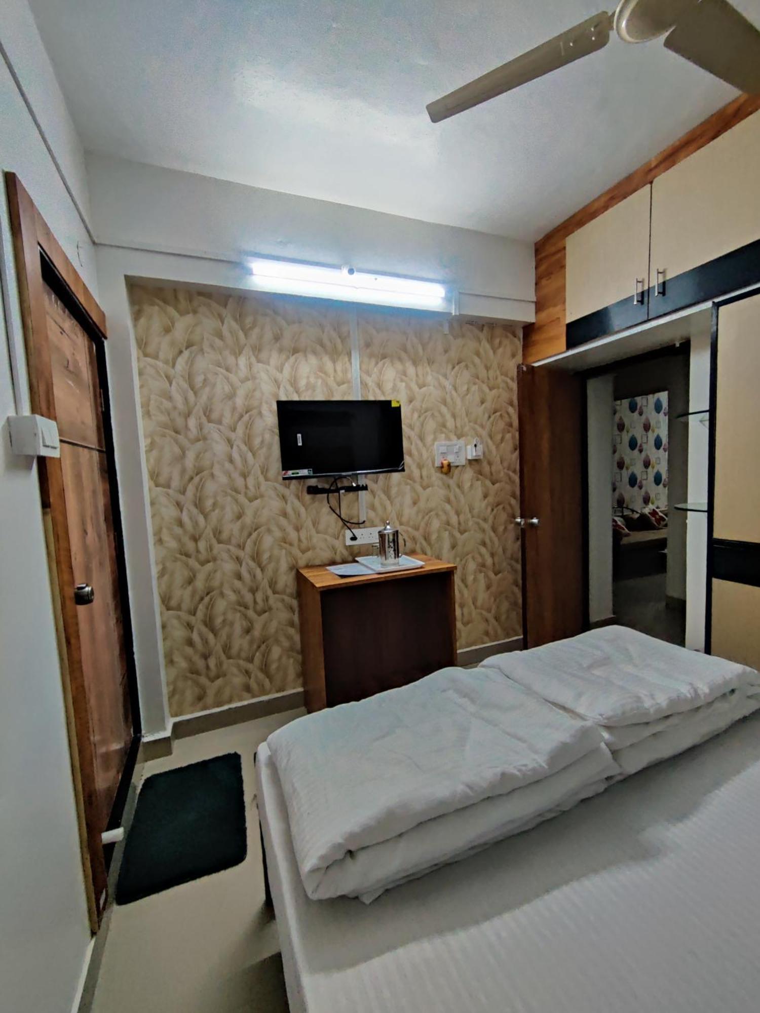 Gulmohar - By Mansi Service Apartment ナーグプル エクステリア 写真